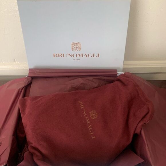 Bruno Magli Marlene soft top grain suede leather whipstitch ankle bootie Sz 6M - Picture 8 of 12